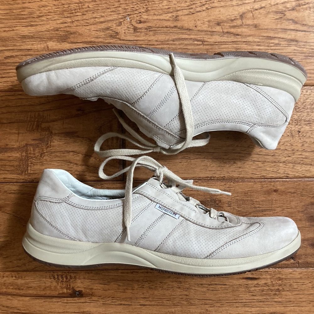 Mephisto Liria Comfort Walking Shoes Sneakers Beige Size 9.5